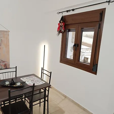 Kari's House Tatil Evi *